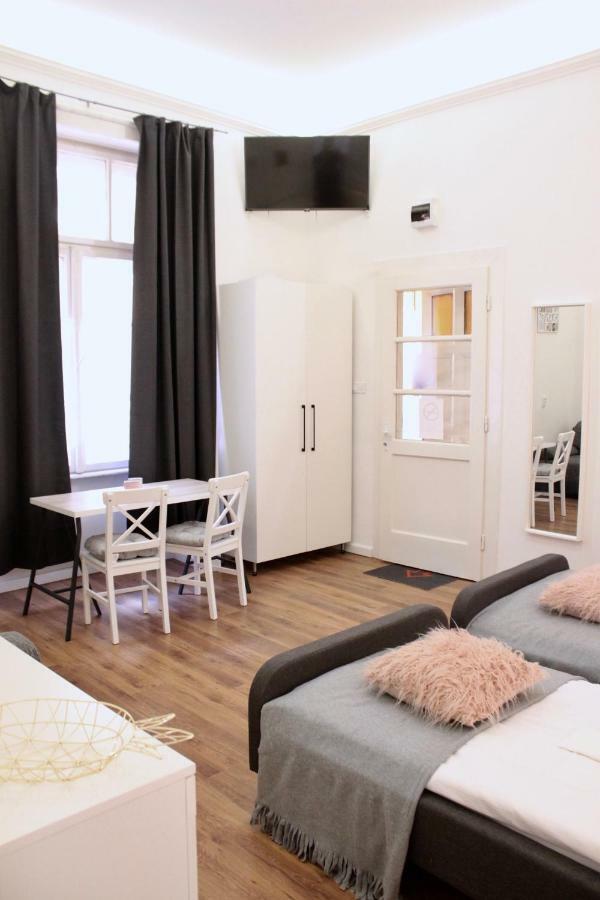 City Center Apartman - Weidlich Palace - Miskolc Ngoại thất bức ảnh
