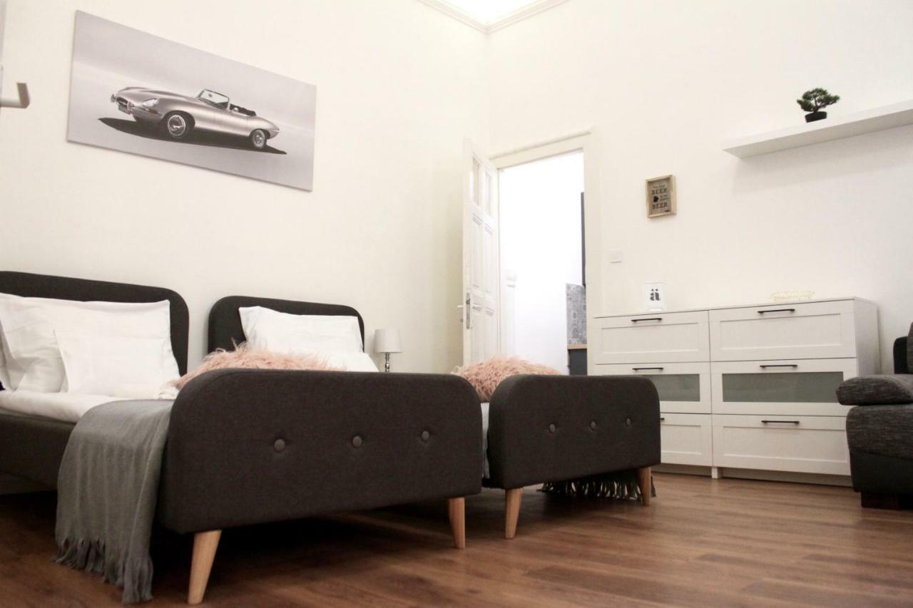 City Center Apartman - Weidlich Palace - Miskolc Ngoại thất bức ảnh